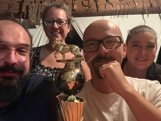 FOS-team con la Coppa del Mondo di Helsinki 2025